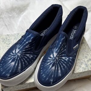 Mudd Indigo Tie-Dye Slip-On Sneakers